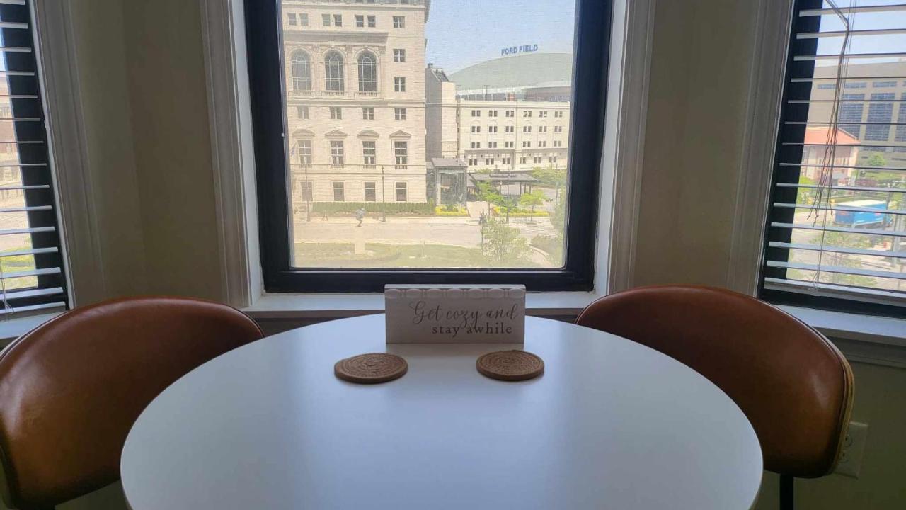 Amazing 1 Bedroom Apt In City Center Detroit Ngoại thất bức ảnh